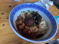 -沪西老弄堂面馆(定西路店)