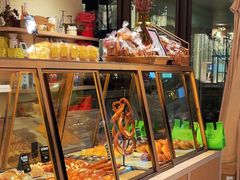 -Dough&Joe团憩(瑞虹天地月亮湾店)