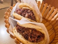 -闫家驴肉老店(华电一校店)