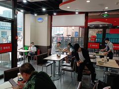 -李先生牛肉面大王(北京站售票厅餐厅)
