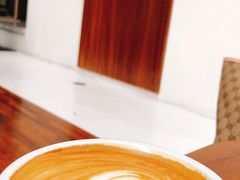 -Line 咖啡(石厦花园店)