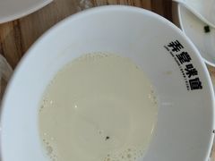 -弄堂咪道-饭香·面香·馄饨香(汇锦广场店)
