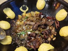 -万里闯关东铁锅炖菜馆(高新旗舰店)