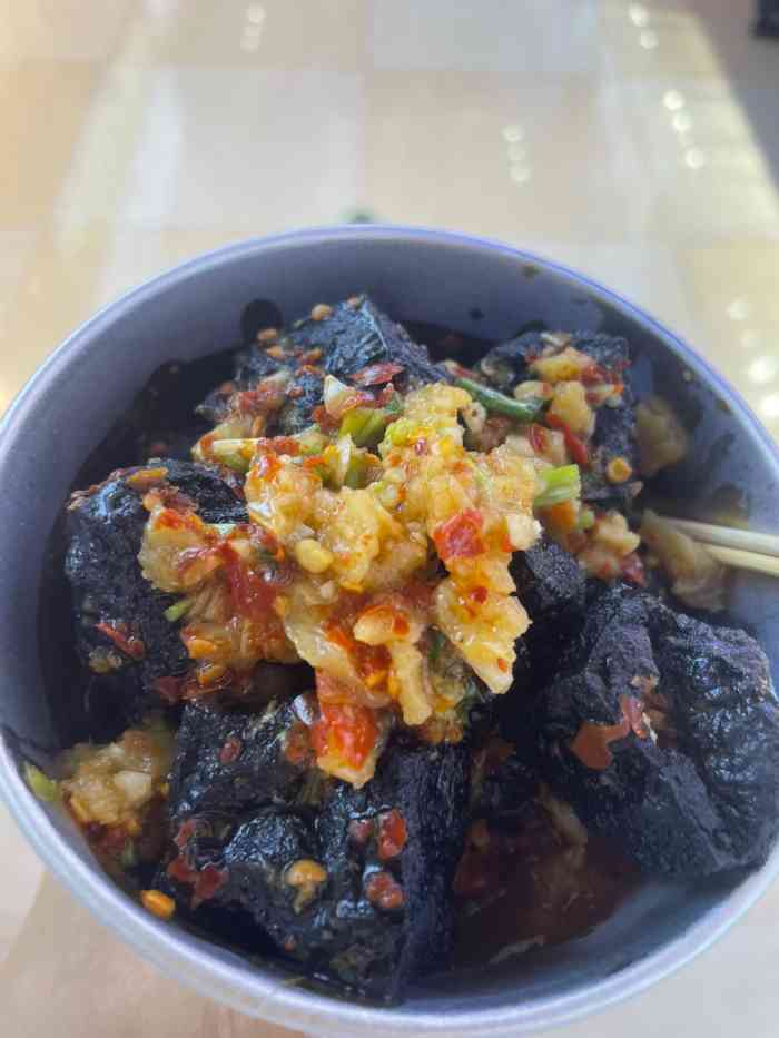 董顺桃小粒臭豆腐(万家丽店)-"个人对长沙的臭豆腐不是很有兴趣,因为