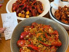 -莲餐厅·湖北菜·潜江小龙虾店(愚园路店)