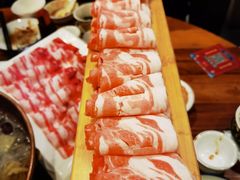 一米板羔羊肉-乐宴·老北京铜火锅(八卦岭店)