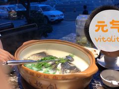 砂锅鱼头-风味小馆(天目湖宾馆店)