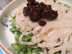 炸酱面-小大董·烤鸭(凤凰汇店)