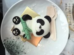 -雍容荟活波龙自助餐(IFS黑金店)