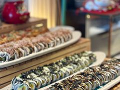 -松咖啡自助餐厅·松北香格里拉