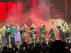 -交通银行前滩31演艺中心