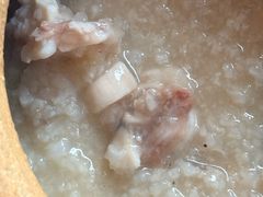 -长城砂煲田鸡粥
