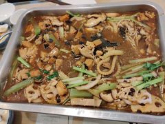 龙腾四海-静莲斋素食(慈云寺店)