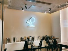 大堂-喜茶(中山利和新地店)