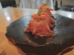 烤牛肉海胆寿司-Ginger(兴国路店)