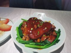 本帮八宝蹄膀(肘子)-玉玲珑(陆家嘴店)