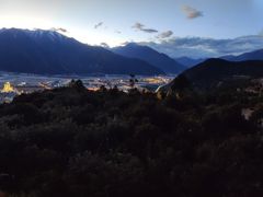 -比日神山