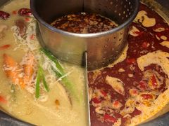 -佬土鹅肠火锅(解放路店)