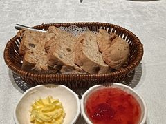 -俄士厨房(环球港店)