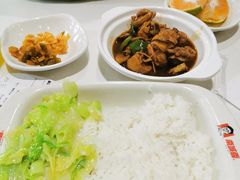 黄焖鸡饭-南城香·饭香串香馄饨香(富丰桥店)