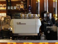 -德福楼咖啡吧(德福巷店)