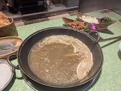 -憨铁匠老火锅(龙岗万科里店)