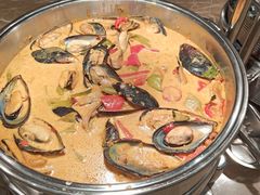 -南湖名都·景湖轩全日制餐厅·海鲜自助·东南亚风味·临湖而食