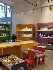 -玩元素·家庭游乐成长中心(香格里拉店)