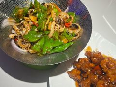 -洪星渔庄临平菜(星万里店)