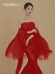 -雪中彩影婚纱摄影·微光艺术中心