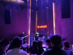 -TZ House音乐现场(来福士中心店)