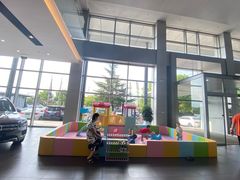 -奔驰上海利星(七宝店)