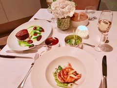 -The lounge 柏悦酒店大堂酒廊(上海环球金融中心店)