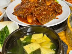 -喇喇排骨火锅·传统韩式脊骨汤(望京西园总店)