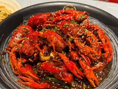 -肥肥虾庄·金牌油焖大虾(杨园滨江时代walk店)