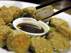 荷塘煎鱼饼-聚福生态农庄