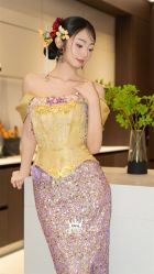 点击看大图 -艾拉·女王婚纱礼服馆