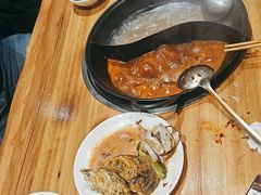 -香逸山自助火锅