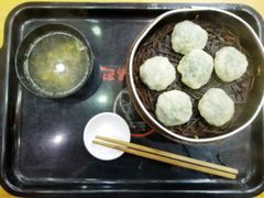 荠菜汤包-百年尹氏汤包(湖南路狮子桥店)