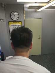 -即型男士理发工作室