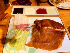 满園烤鸭-满园烤鸭·春饼(太原街万达店)