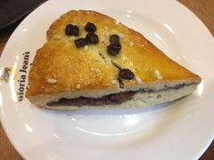 -Gloria Jean's Coffees