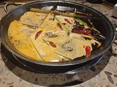 -正南齊北重庆老火锅(光华村直营店)