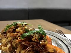 南洋大虾龙利鱼宽面-HELLO 27 意面·沙拉·帕尼尼