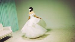 点击看大图 -完美新娘婚纱摄影