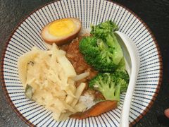 -胡须张鲁肉饭(美食文化馆店)