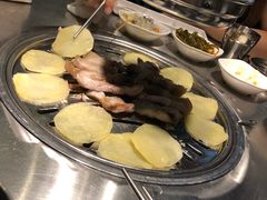 -韩聚屋韩国烤肉餐厅(新北万达店)