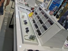 -吴良材眼镜(苏州店)