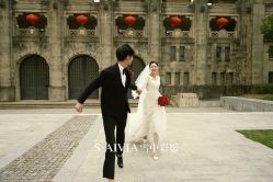 -雪中彩影婚纱摄影·微光艺术中心