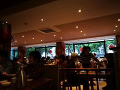大堂-莲池荟素食馆·12年老字号(光孝寺店)